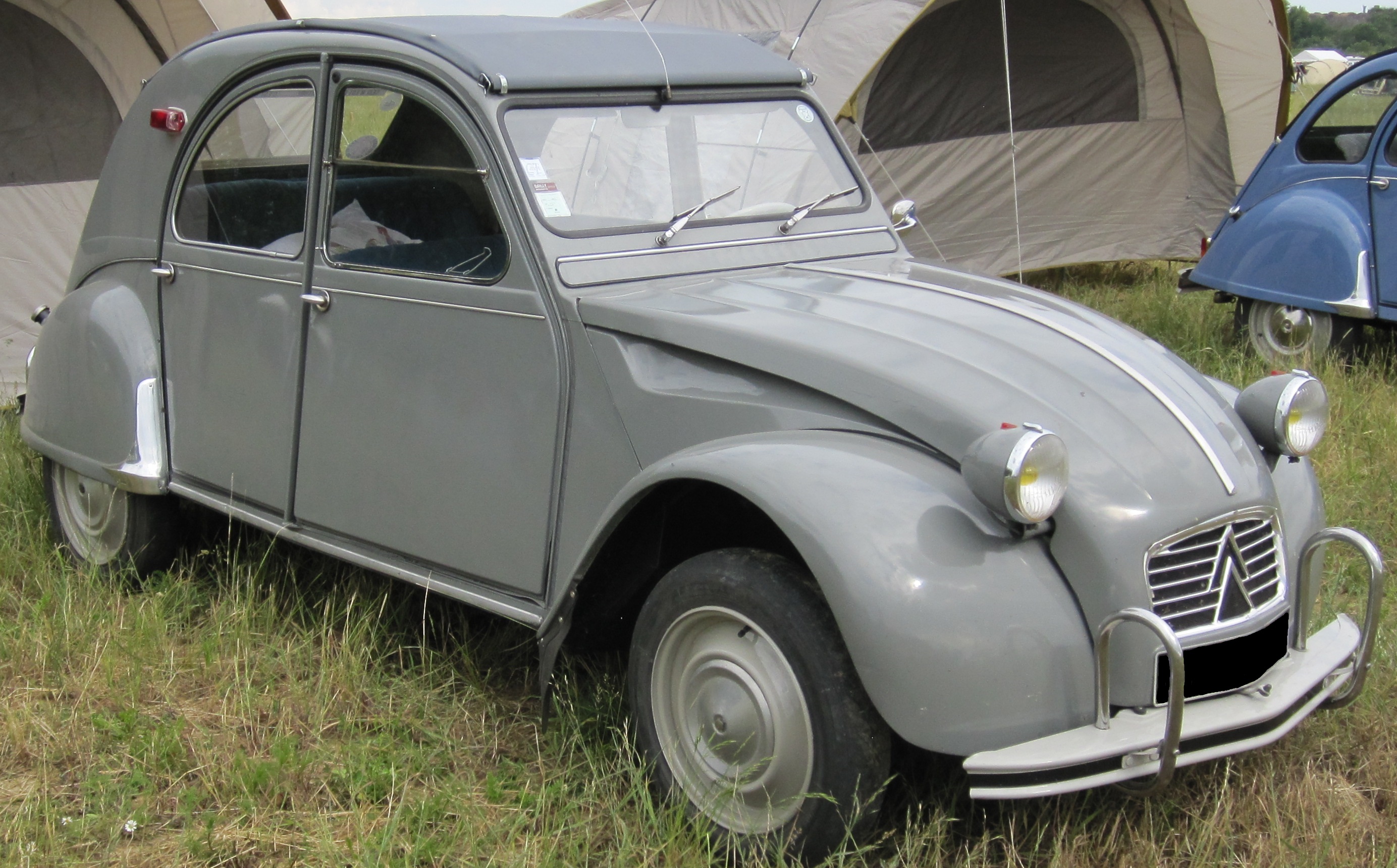 2CV%20AZAM.jpg