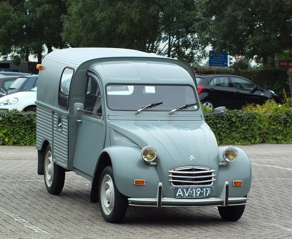 2CV%20AZU%20250.jpg